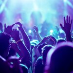 salir-de-fiesta-en-Barcelona-slide-1200×490